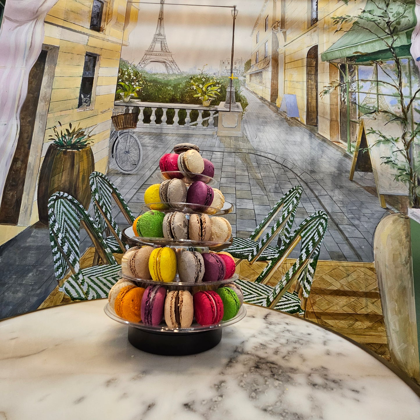 SHOWSTOPPER MACARON STACK 50 MACARONS