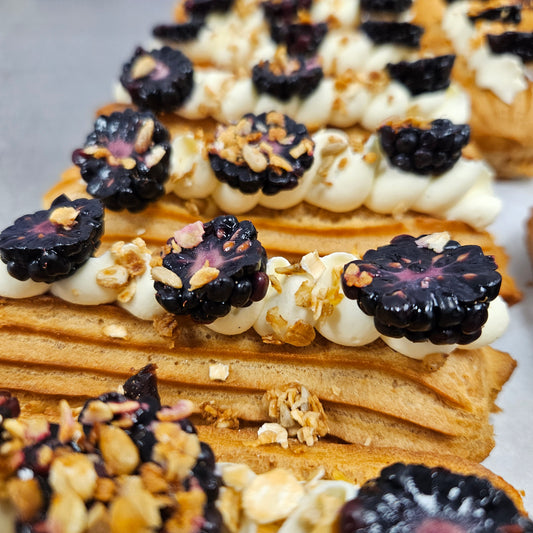 Blackberry Eclair